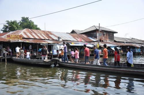 ตลาดโบราณบางพลี (Bang Phli Riverside Market)